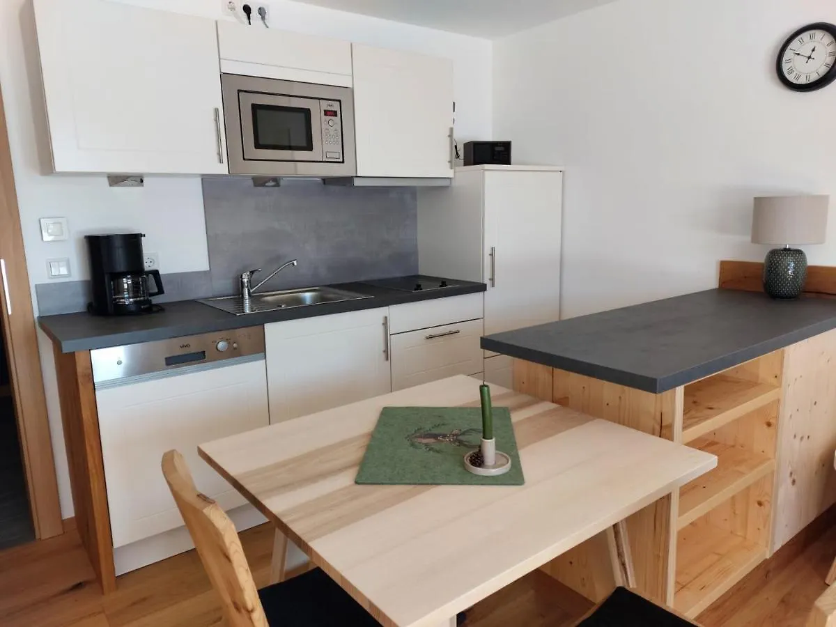 Ferienwohnungen Alpin Reit im Winkl Apartment